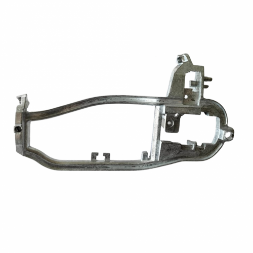 BMW X5 Serisi E53 için Dış Kapı Kolu Metal Taşıyıcı - Sol OEM: 551220342